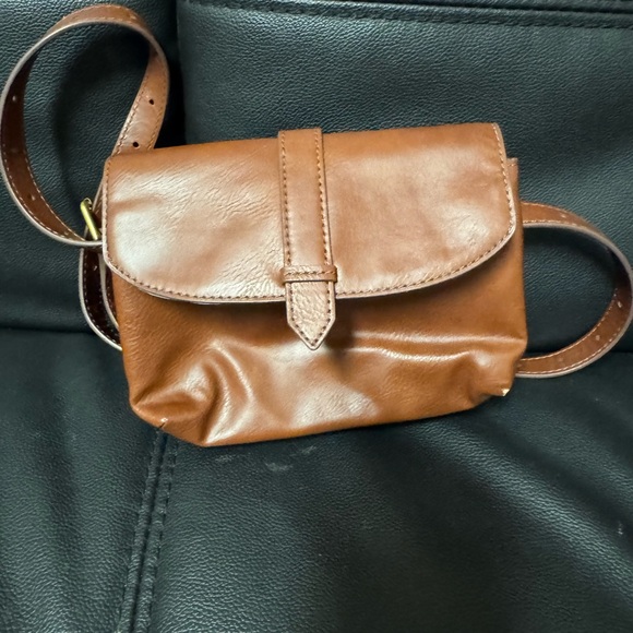 Fossil Tan Leather Crossbody Bag - Picture 1 of 3
